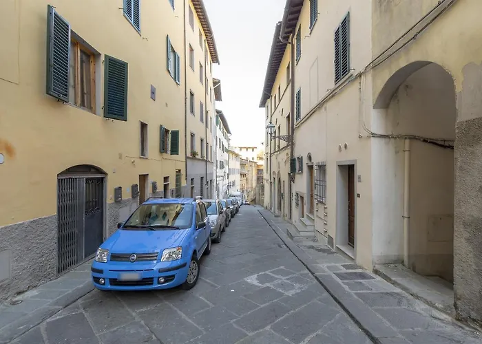 Ponte Vecchio'S Nest